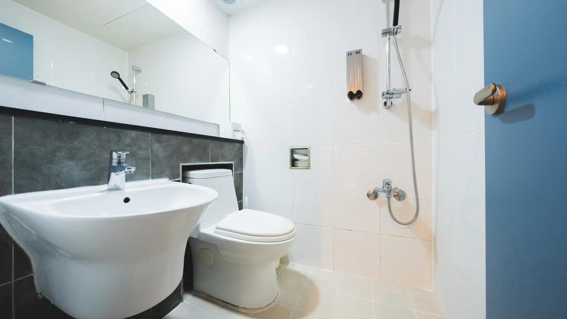 Hostel Myeongdong New Stay Inn Seoul