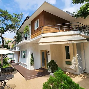 Hostal Oyo Myeongdong 5, Seúl